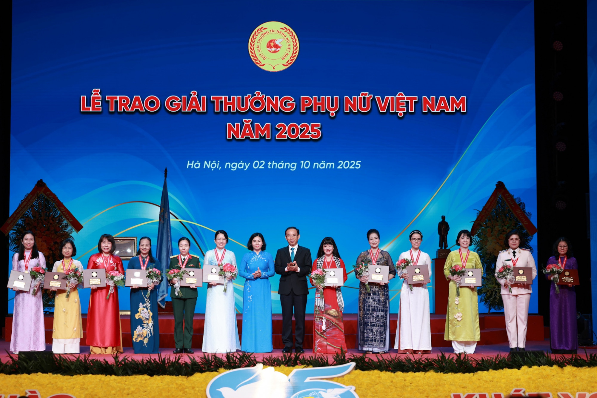 12 cá nhân được vinh danh giải thưởng Phụ nữ Việt Nam 2025 - ảnh:Quang Vinh
