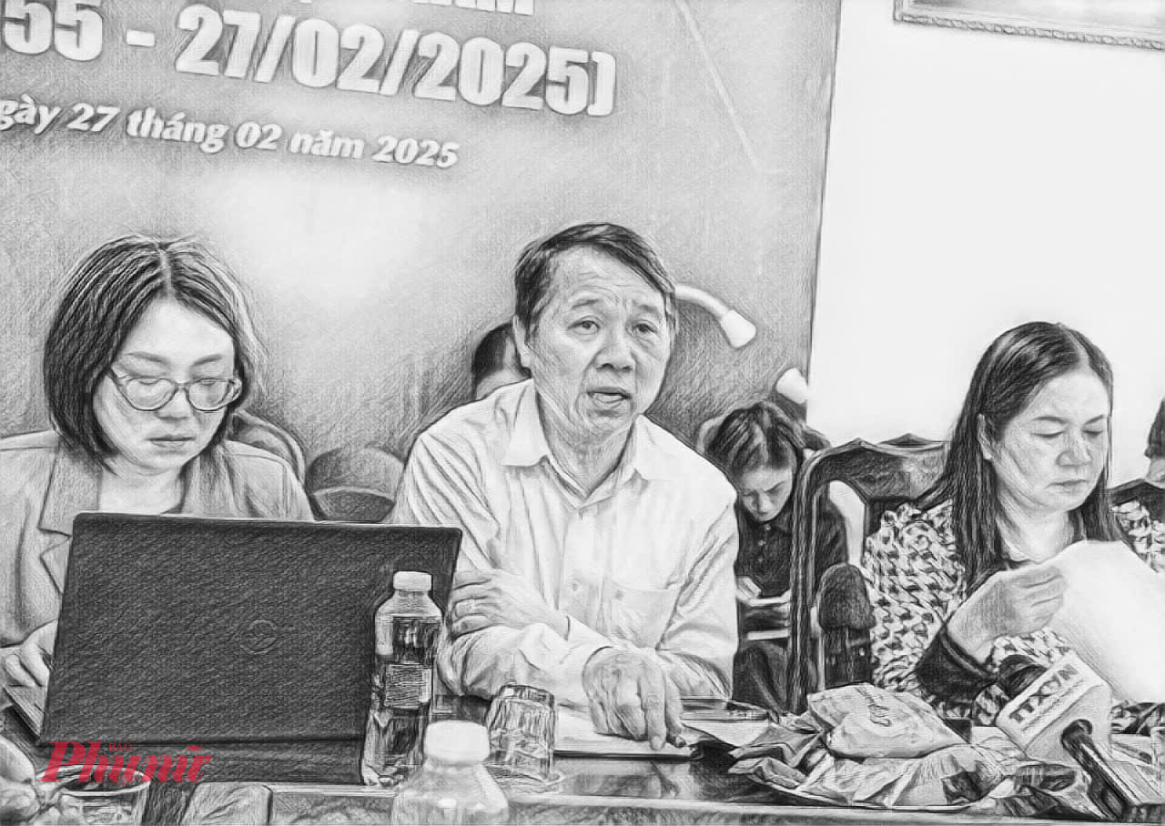 Ông Nguyễn Đăng Giáp, Giám đốc Bệnh viện Đa khoa vùng Tây Nguyên thông tin về vụ việc tại buổi họp báo tổ chức tại Sở Y tế