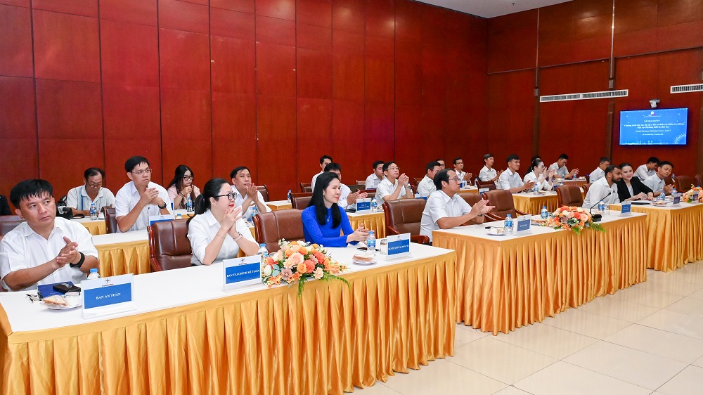 Toàn cảnh lễ khai giảng Chương trình đào tạo cấp độ 1 về kiểm tra phóng điện cục bộ bằng thiết bị cầm tay tại trụ sở EVNHCMC - Ảnh: EVNHCMC