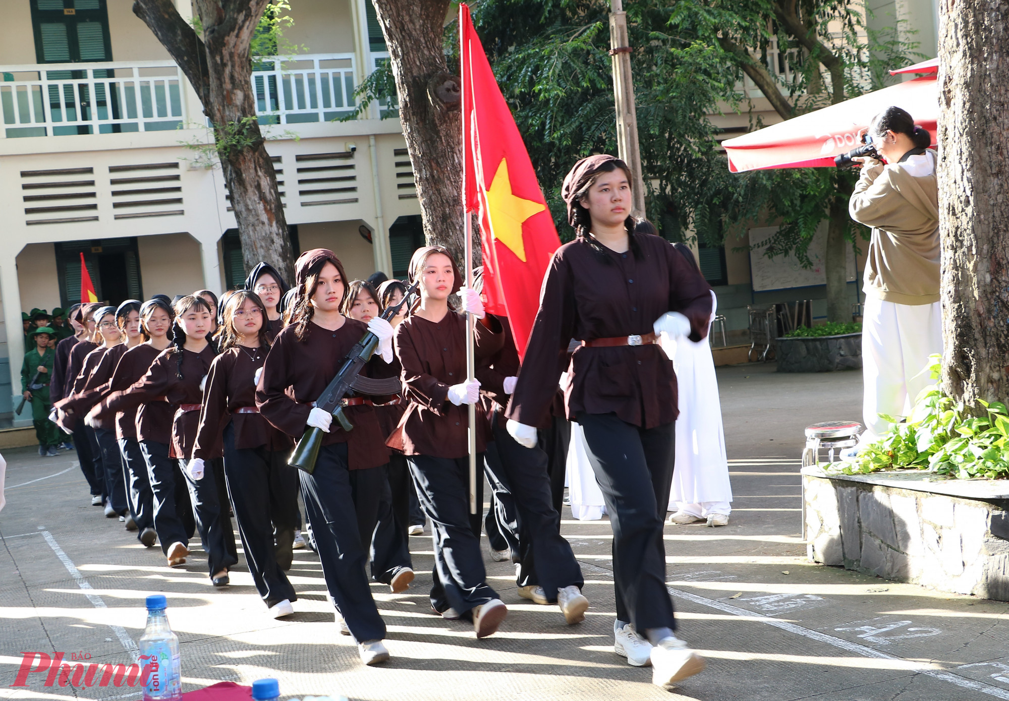 Khối nữ du kích miền Bắc