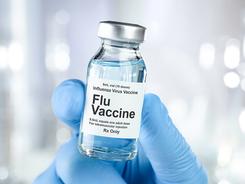 Chính phủ Nhật Bản khuyến cáo người dân chủ động tiêm phòng vắc-xin ngừa virus cúm. - Ảnh minh họ a