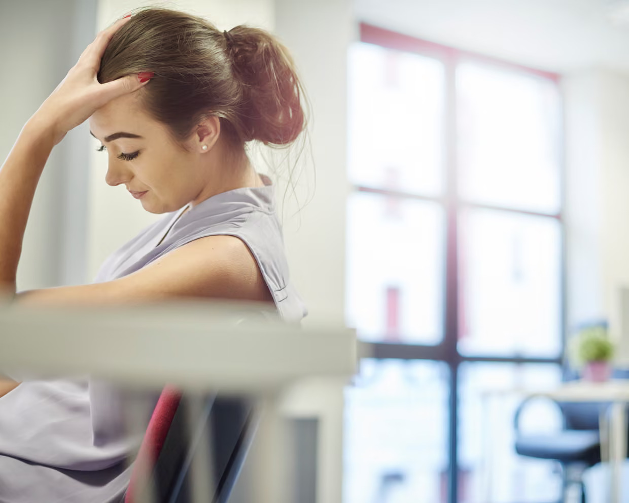 Cuộc đua áp dụng AI đang đặt những người mới vào nghề vào nhóm có nguy cơ