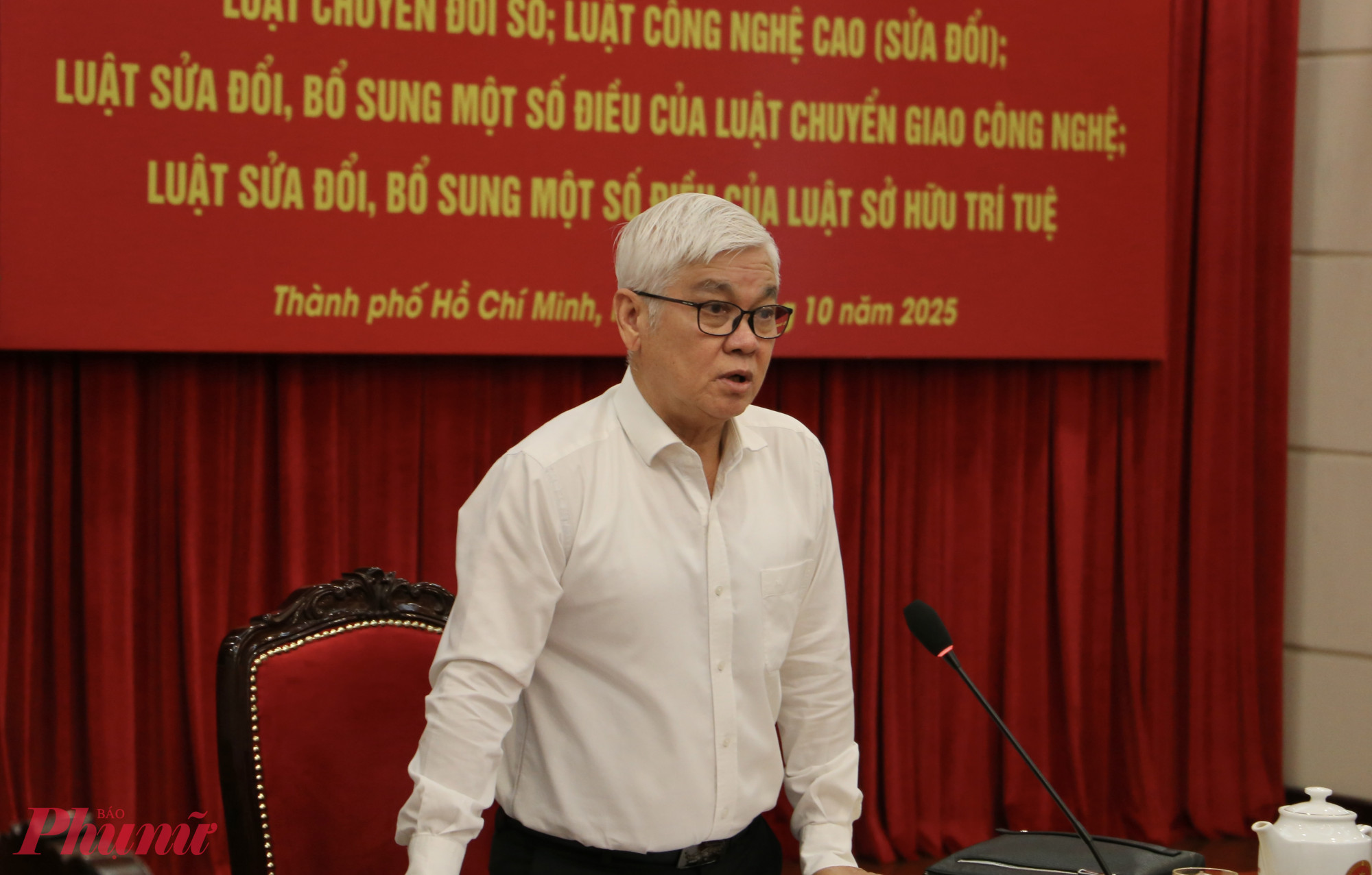Hoàn thiện Luật Chuyển đổi số để không “vênh” với các luật chuyên ngành Ông Nguyễn Văn Lợi - Ủy viên Trung ương Đảng, Trưởng đoàn ĐBQH TPHCM - Ảnh: Thanh Tâm