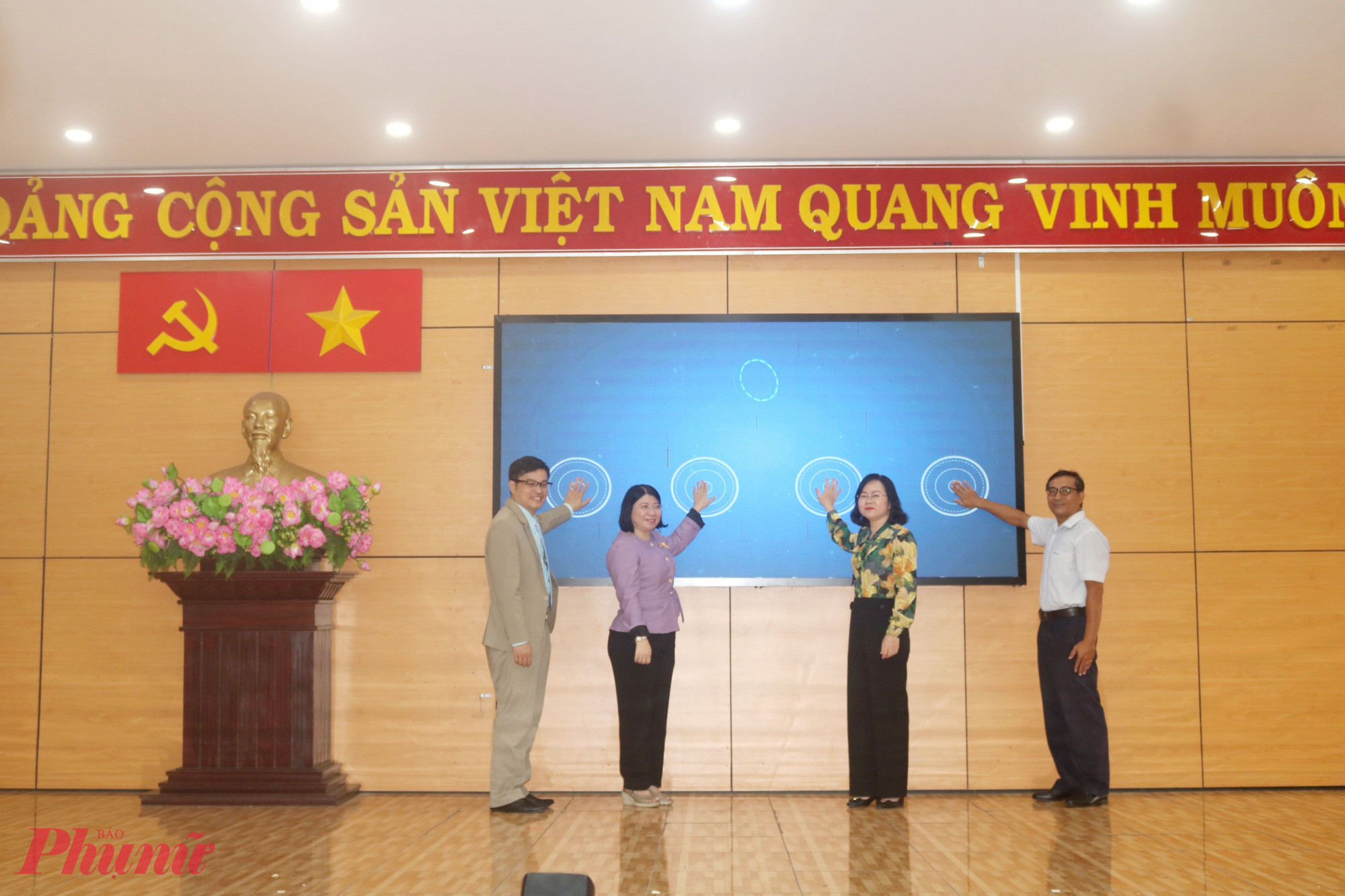 Nghi thức phát động phong trào - Ảnh: Mẫn Nhi