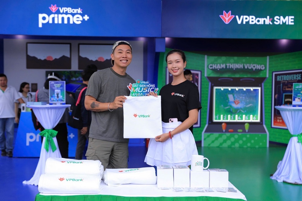 VPBank Đất Sen Hồng Music Marathon 2025 còn là điểm hẹn của các vận động viên chuyên nghiệp đến thử thách bản thân - Ảnh: VP Bank