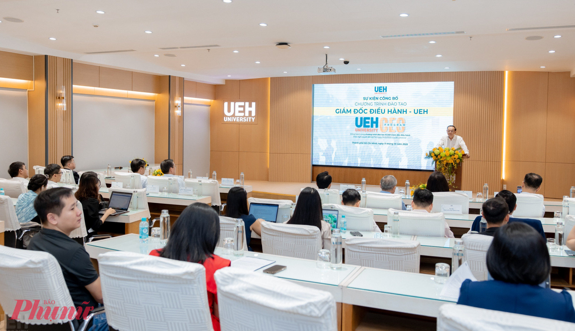 Đại học Kinh tế TPHCM (UEH) đã ra mắt chương trình đào tạo giám đốc điều hành - UEH (UEH CEO Program) - Ảnh: Nguyễn Loan
