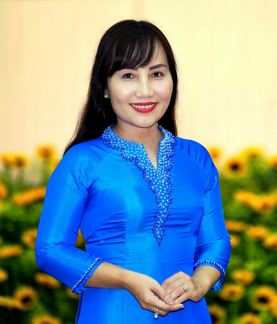 Kỳ vọng về một đô thị hiện đại, an toàn, thân thiện Bà TRỊNH THỊ THANH - Phó chủ tịch thường trực Hội LHPN TPHCM: Nghệ sĩ ưu tú HẠNH THÚY: Luật sư ĐÀO THỊ BÍCH LIÊN (Hội Bảo vệ quyền trẻ em TPHCM): Đảng bộ, chính quyền thành phố cần có chính sách dột phá, như xây dựng “cơ sở dữ liệu cán bộ nữ tiềm năng” dùng chung cho các cấp ủy, tổ chức chính trị - xã hội.