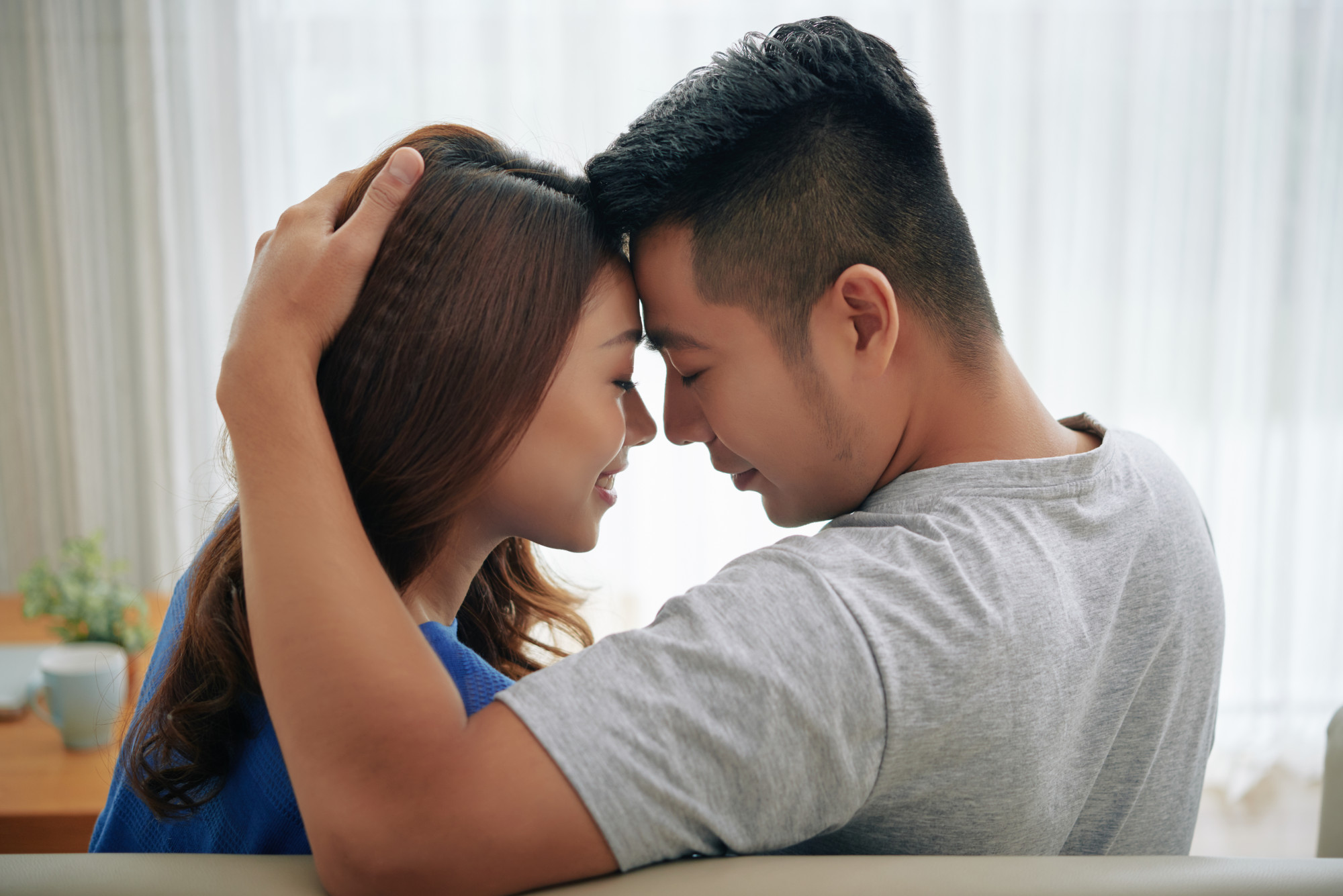 Quyết định tiến xa hơn vì nghĩ bạn gái là mảnh ghép phù hợp ( Ảnh minh họa : Freepik)