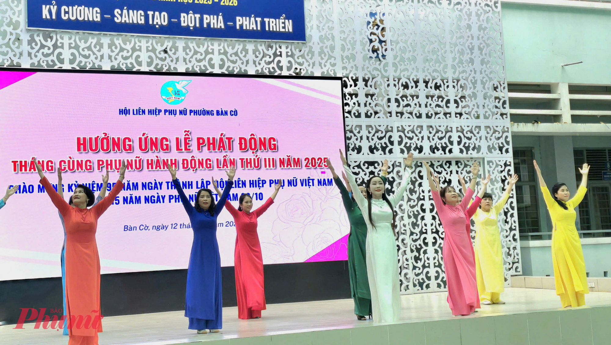 Chương trình biểu diễn văn nghệ 
