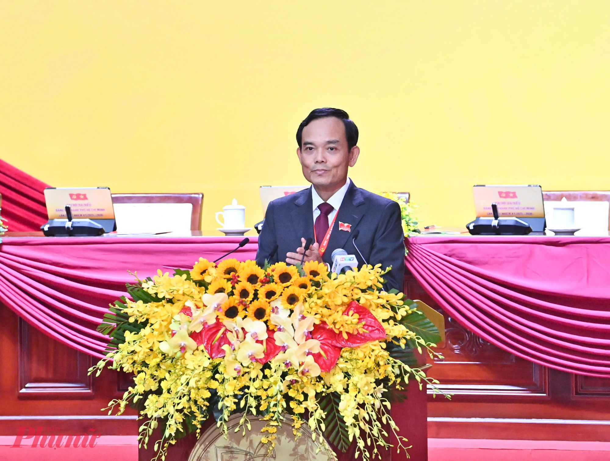 Trần Lưu Quang - Bí thư Trung ương Đảng, Bí thư Thành ủy TPHCM phát biểu khai mạc phiên trù bị - Ảnh: Ban Tổ chức Đại hội Đảng bộ TPHCM
