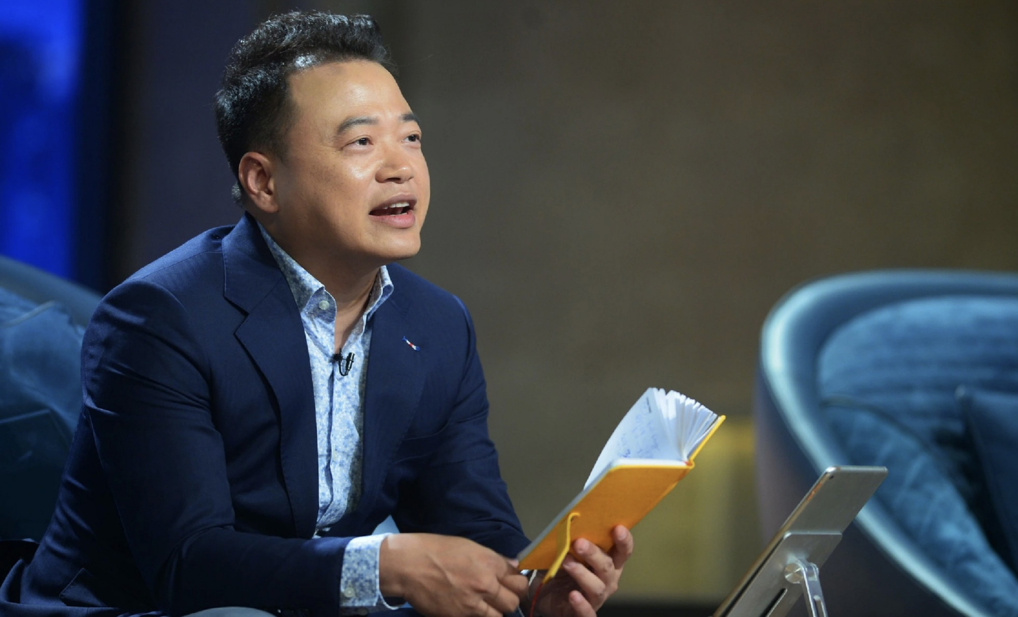 Ông Nguyễn Hòa Bình trong chương trình Shark Tank ẢNH: SHAK TANK