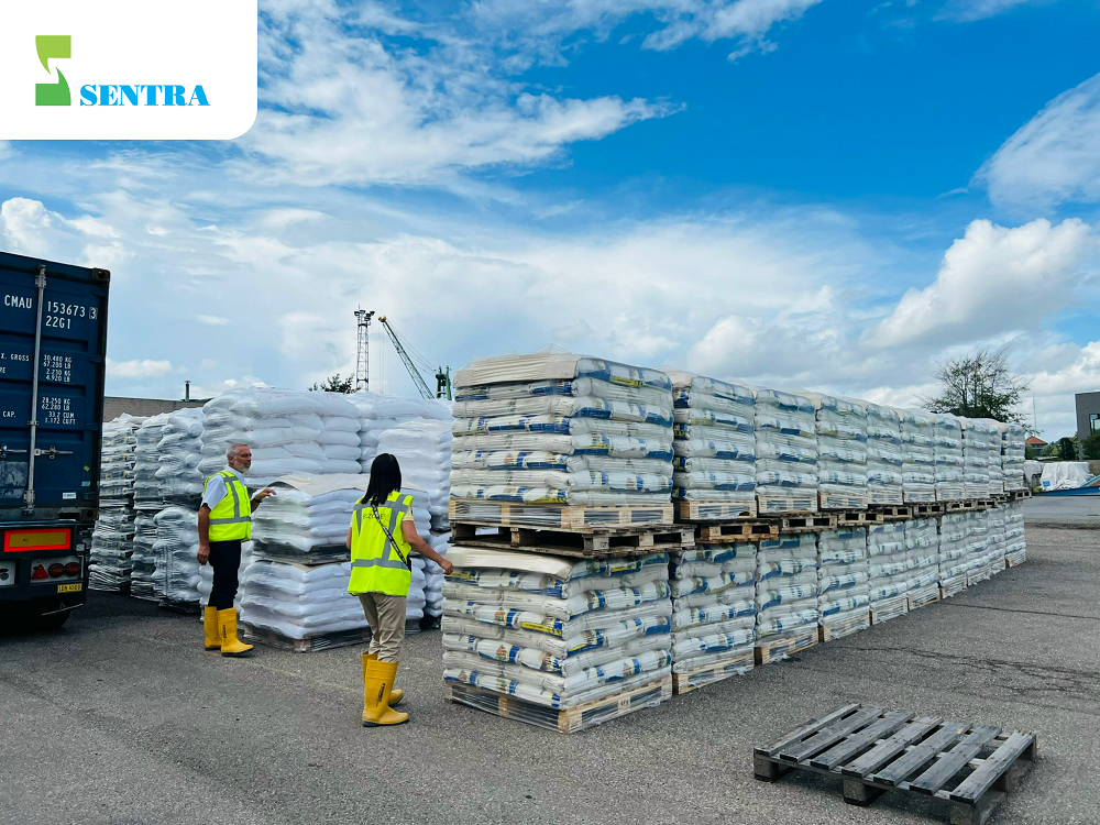 SenTra - Cầu nối đưa phân bón chất lượng quốc tế đến nhà nông Việt SenTra mang những sản phẩm phân bón chất lượng quốc tế đến với bà con nông dân Việt