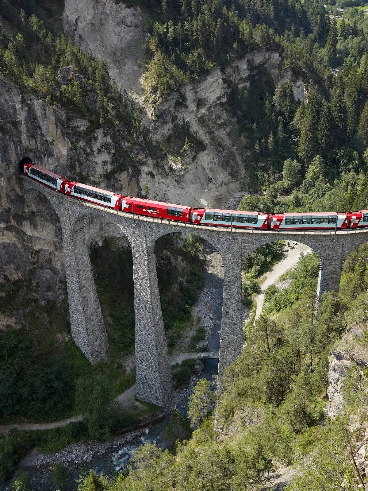 Ảnh: Glacier Express