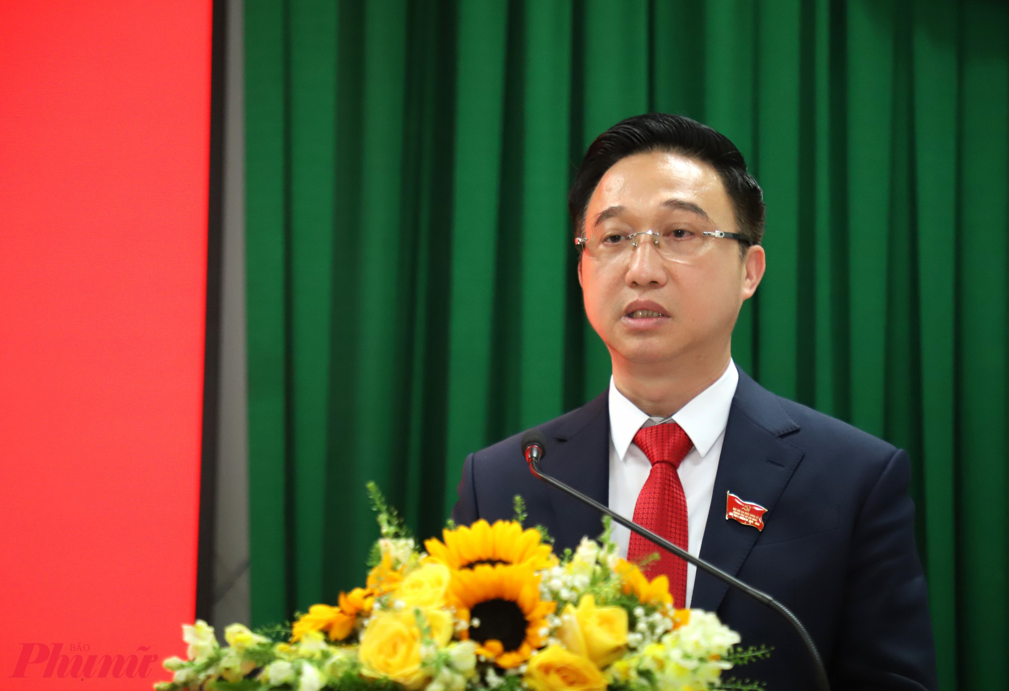 Phó Bí thư Thành ủy Đặng Minh Thông thông tin trong buổi họp báo 