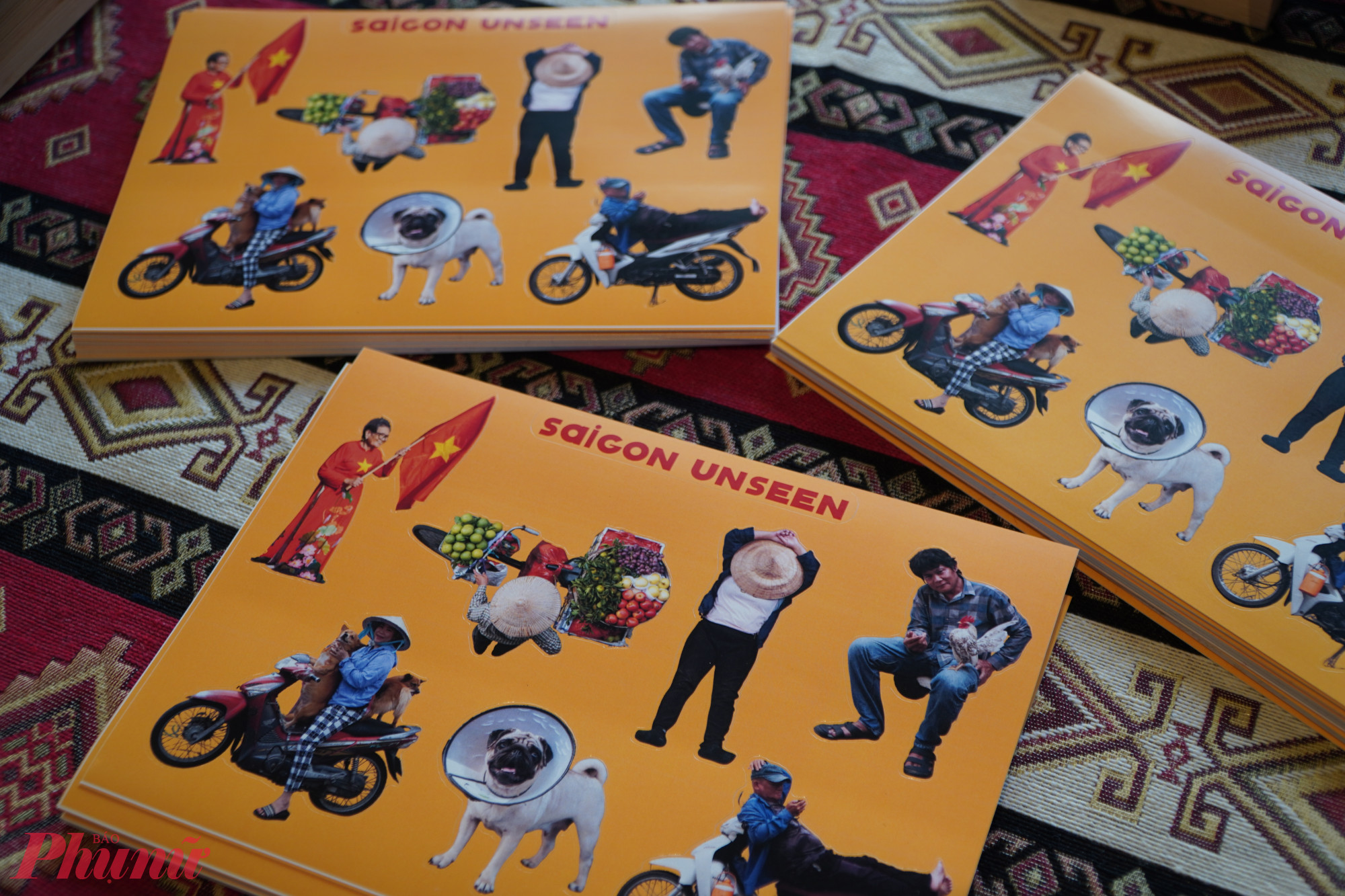 Sticker set đầy sáng tạo của nhiếp ảnh gia