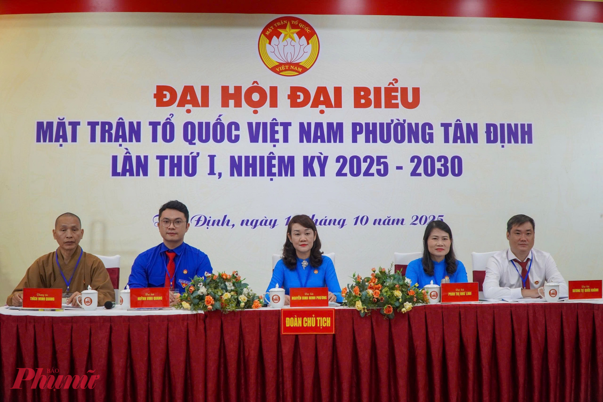đOÀN CHỦ TICH