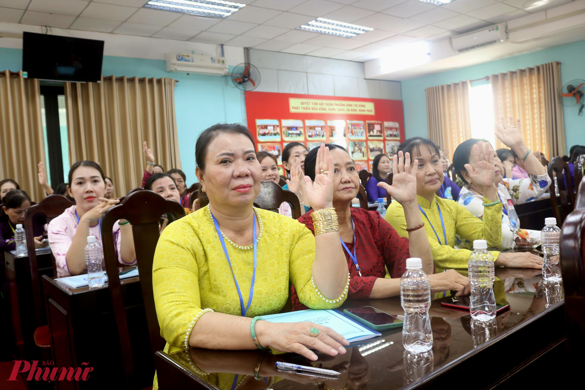 Có 100 đại biểu, đại diện 4.922 hội viên dự Đại hội đại biểu Phụ nữ phường Bình Trị Đông lần thứ I, nhiệm kỳ 2025 – 2030 - Ảnh: Thảo Nguyên