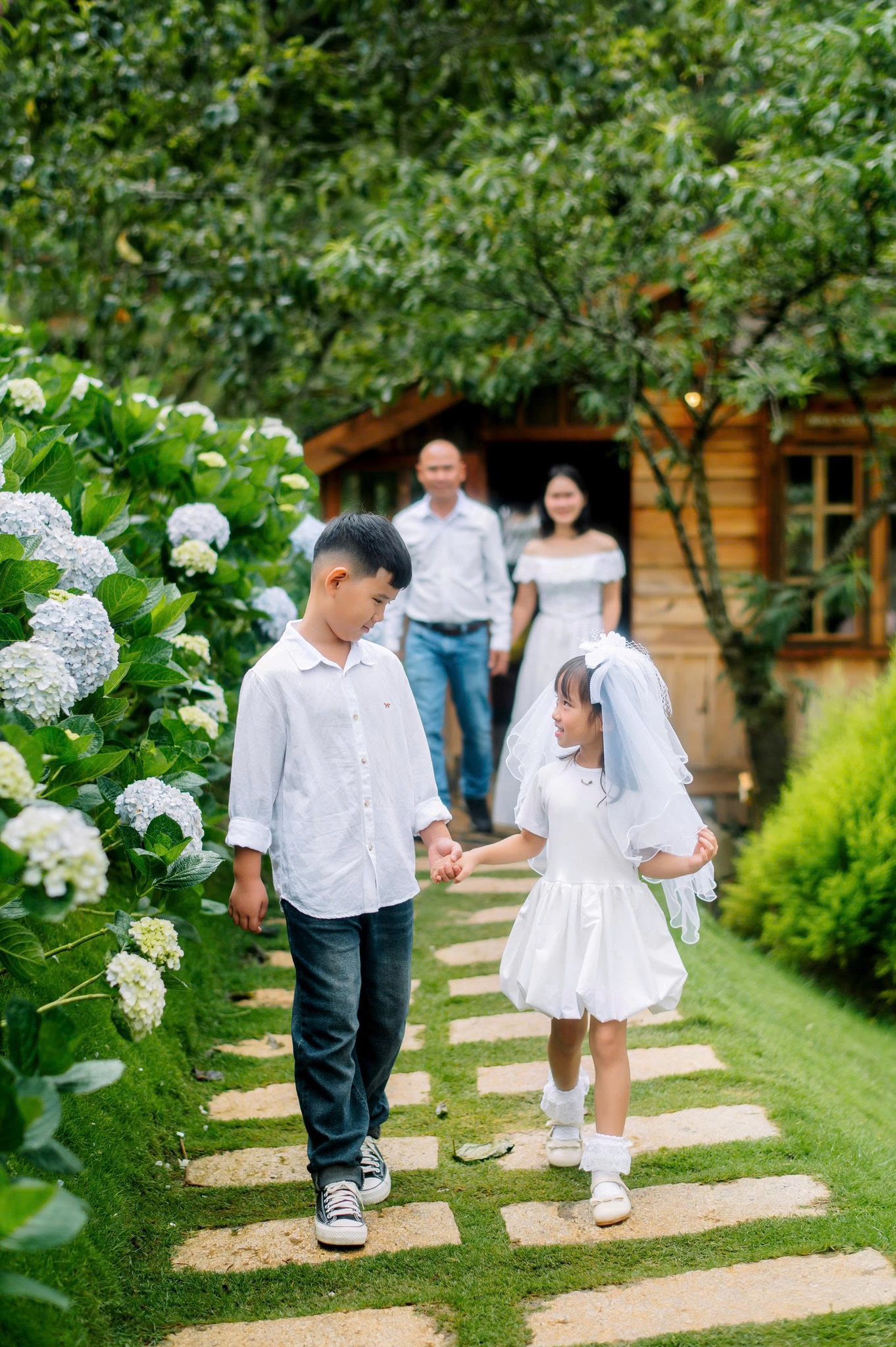 Câu chuyện tình yêu: Một thập kỷ chiều chuộng yêu thương Anh chị luôn dạy con biết yêu thương và hiếu thuận - Ảnh do nhân vật cung cấp