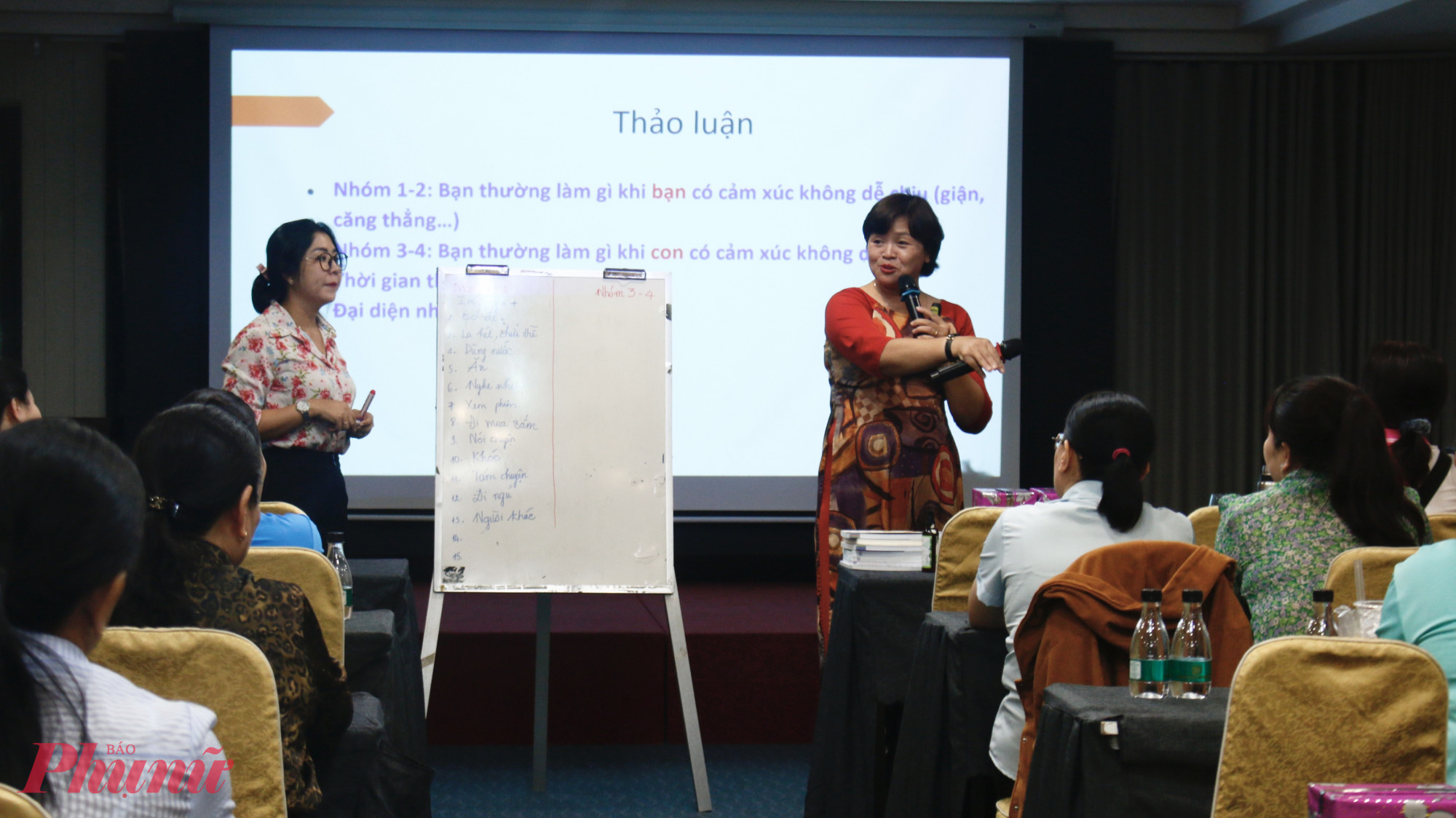 Quang cảnh buổi tập huấn