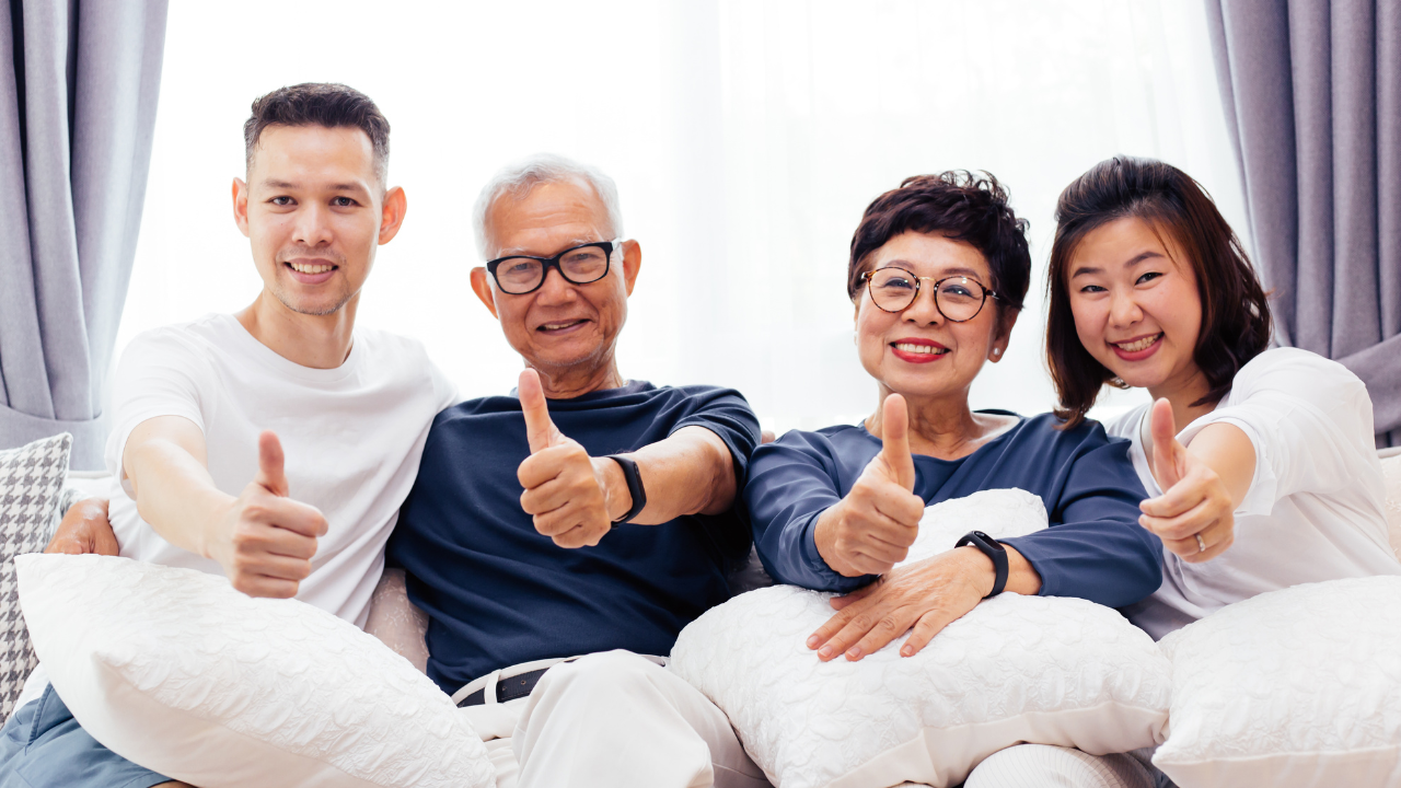 Nhiều gia đình Việt vẫn hay gán trách nhiệm cho đứa con thành con hơn phải lo lắng cho các anh chị em còn lại trong gia đình - Ảnh: Canva Pro