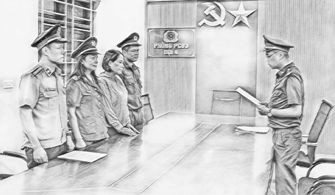 Phan Thị Mai tại cơ quan công an - Ảnh công an cung cấp