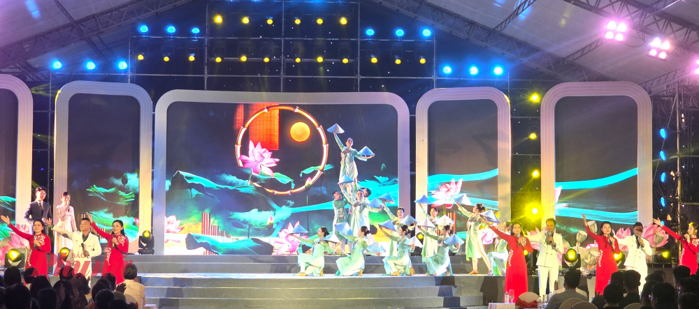 TRUNG TÂM NGHỆ THUẬT TRUYỀN THỐNG TỈNH NGHỆ AN