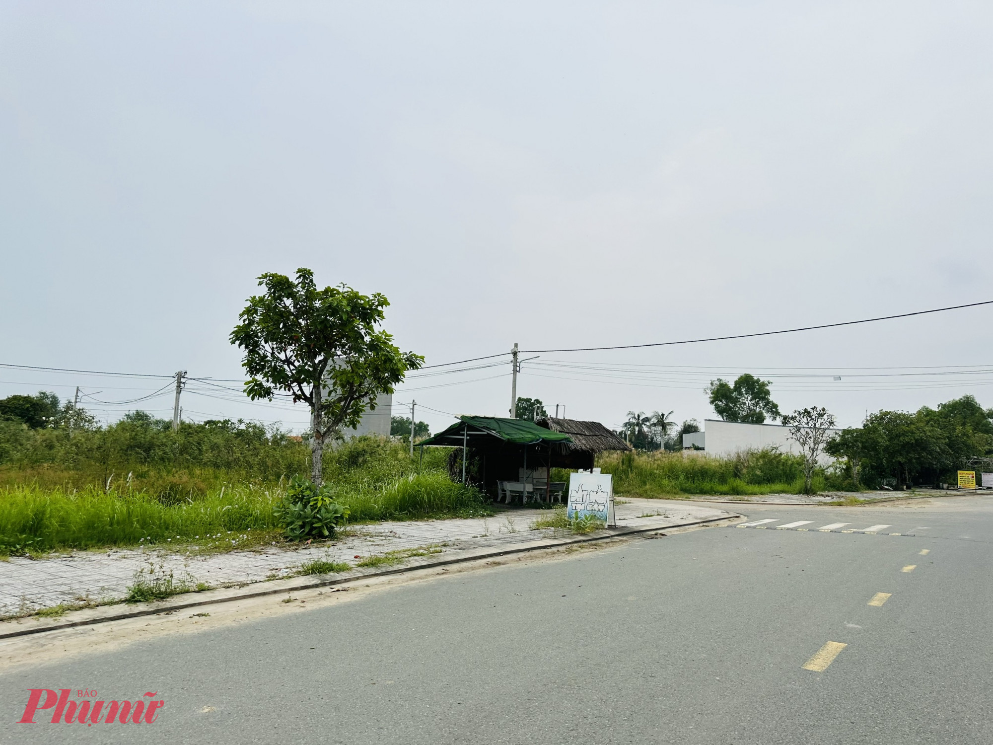 Một 