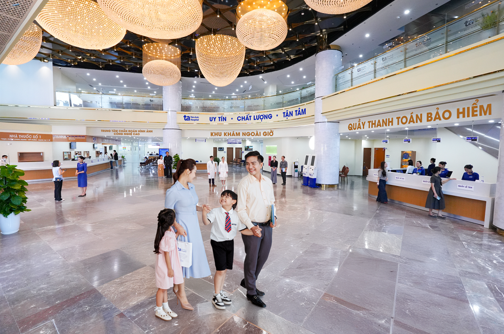 Tâm Anh ra mắt “siêu” phòng khám mới, tiếp tục mở rộng y tế công nghệ cao “Siêu” Phòng khám Tâm Anh Cầu Giấy được xem là “siêu” trung tâm khám chữa bệnh hiện đại bậc nhất thủ đô - Ảnh: BVĐK Tâm Anh
