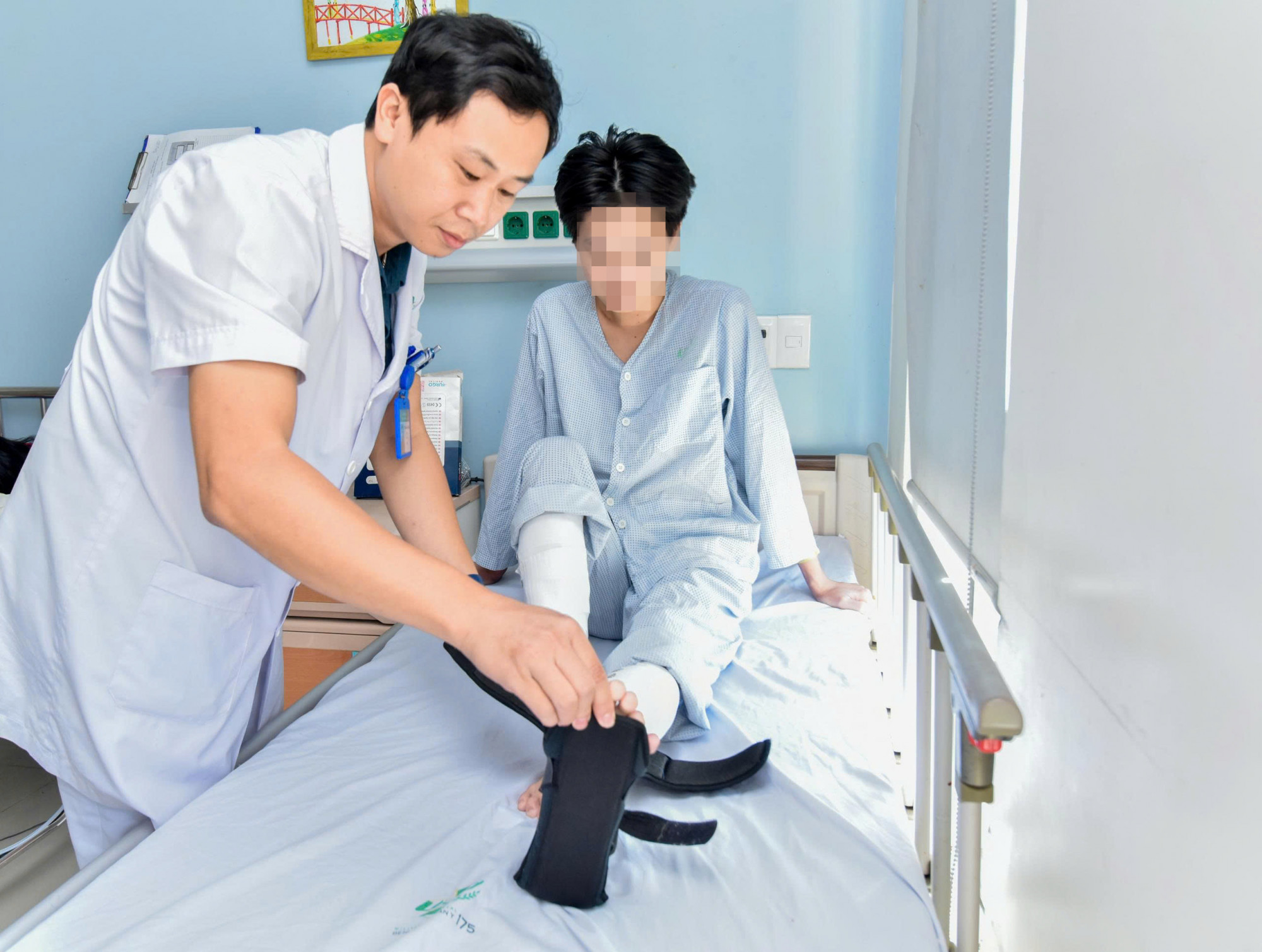 Thành công của ca mổ giúp anh L. thoát cảnh phải cắt cục chi hoại tử, ảnh BVCC