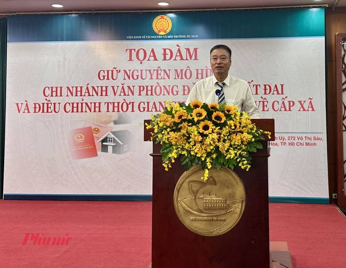 TS Phạm Viết Thuận, Viện Kinh tế tài nguyên và môi trường TPHCM phát biểu tại buổi tọa đàm - Ảnh: TH