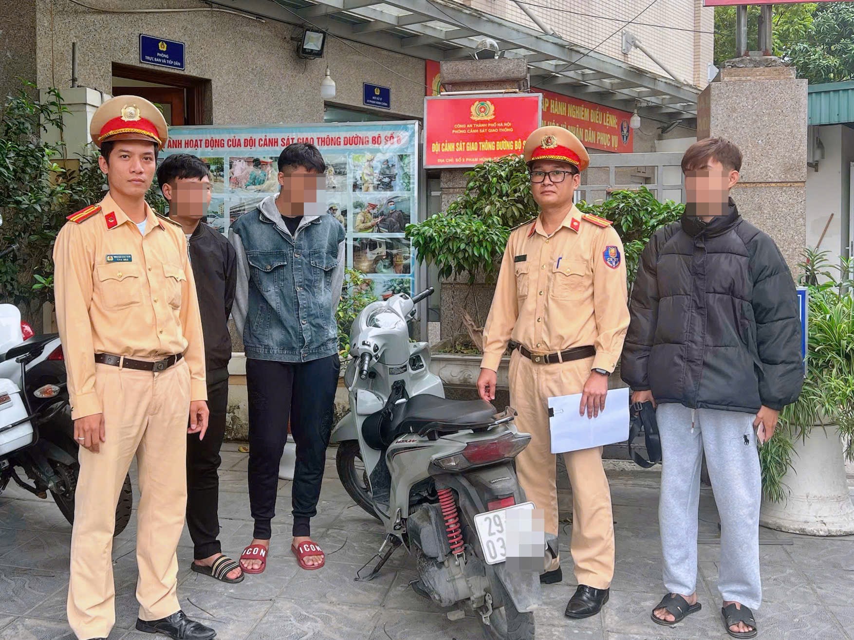 Cơ quan công an nhanh chóng xác minh, làm rõ phương tiện và người vi phạm. Ảnh: Công an cung cấp.