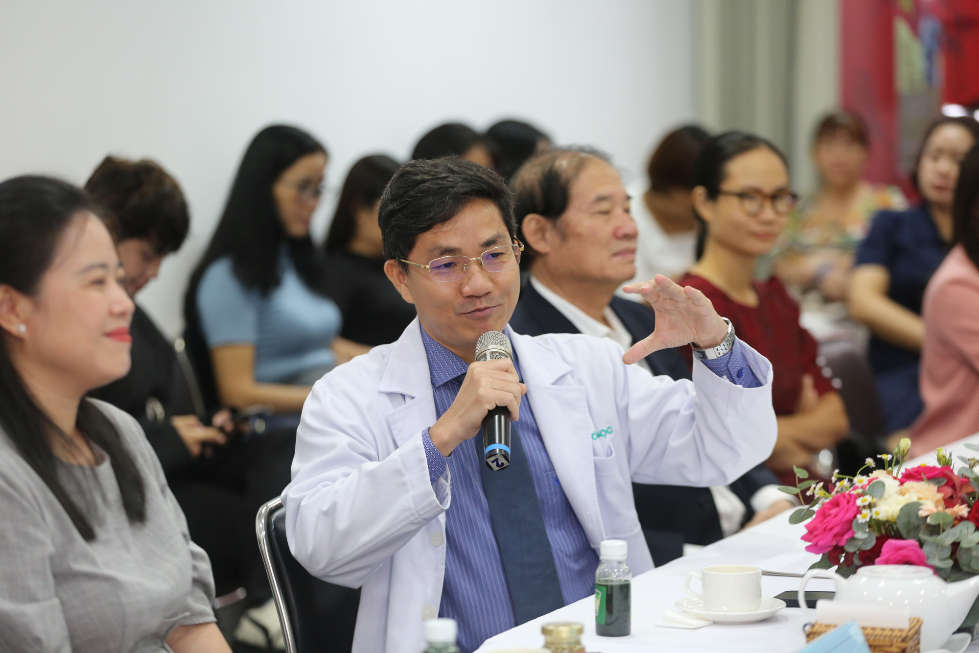 Tọa đàm "Làm chủ vẻ đẹp chính mình": Vẻ đẹp của sự tự tin, thấu hiểu và yêu thương bản thân Bác sĩ thẩm mỹ Lương Ngọc