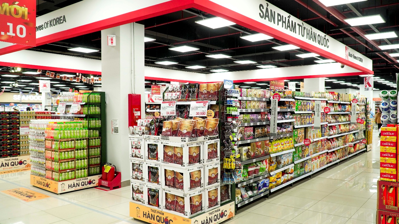 Không gian mua sắm hiện đại của LOTTE MART Phan Thiết trong diện mạo mới 