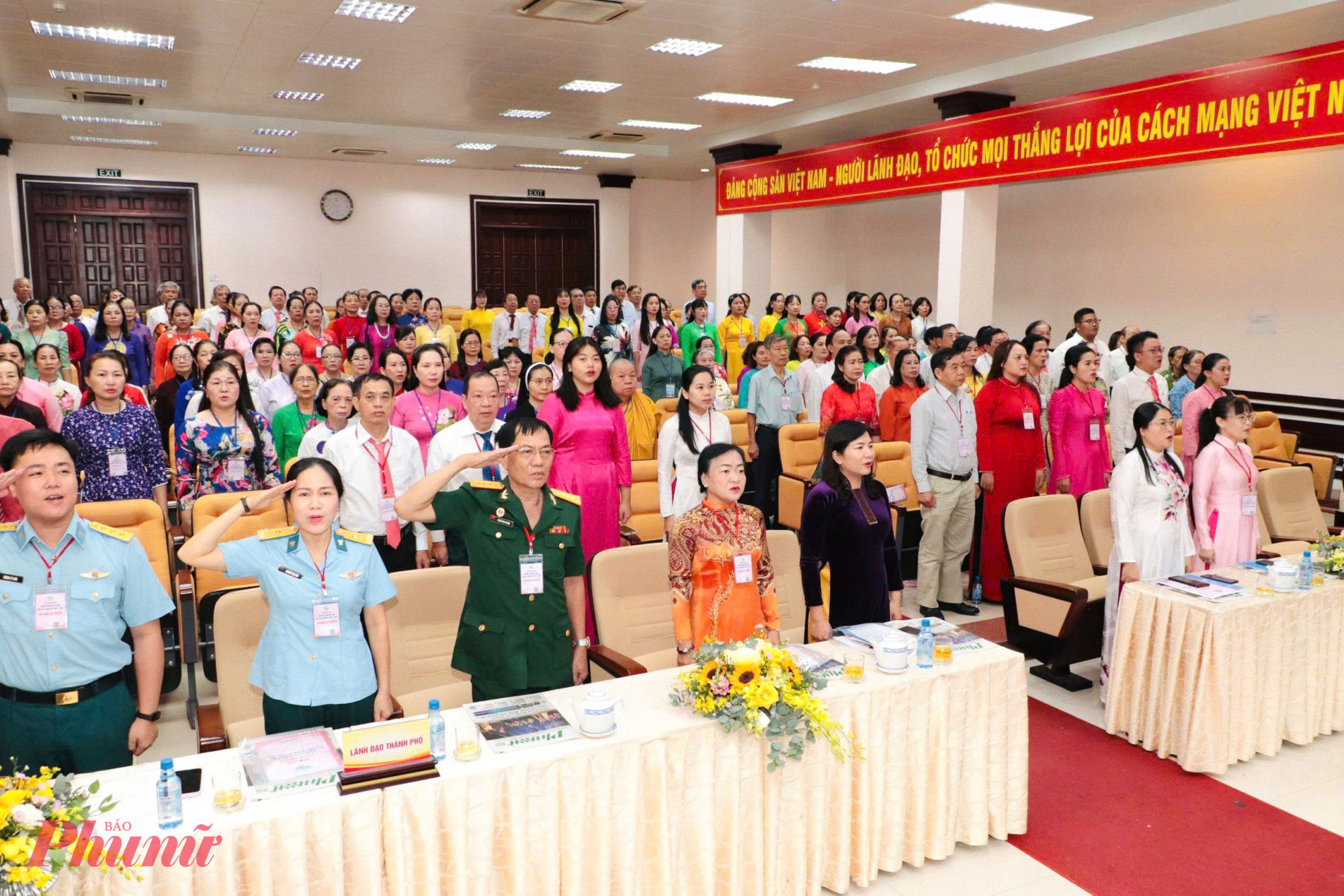 Quang cảnh đại hội