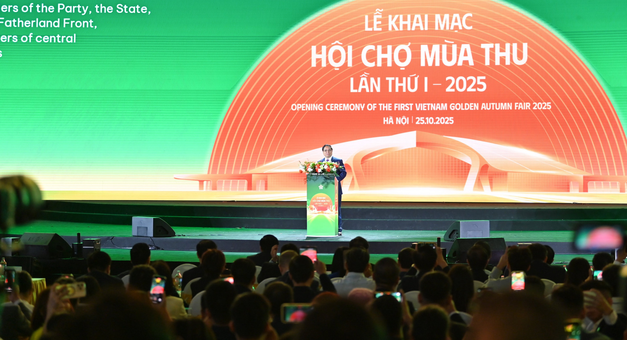 Thủ tướng Phạm Minh Chính phát biểu khai mạc Hội chợ Mùa Thu lần thứ nhất - 2025. Ảnh: Ban tổ chức