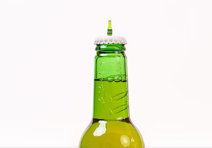 Chai nhỏ nhất thế giới sẽ được mang trưng bày ở Bảo tàng  Carlsberg ở Copenhagen