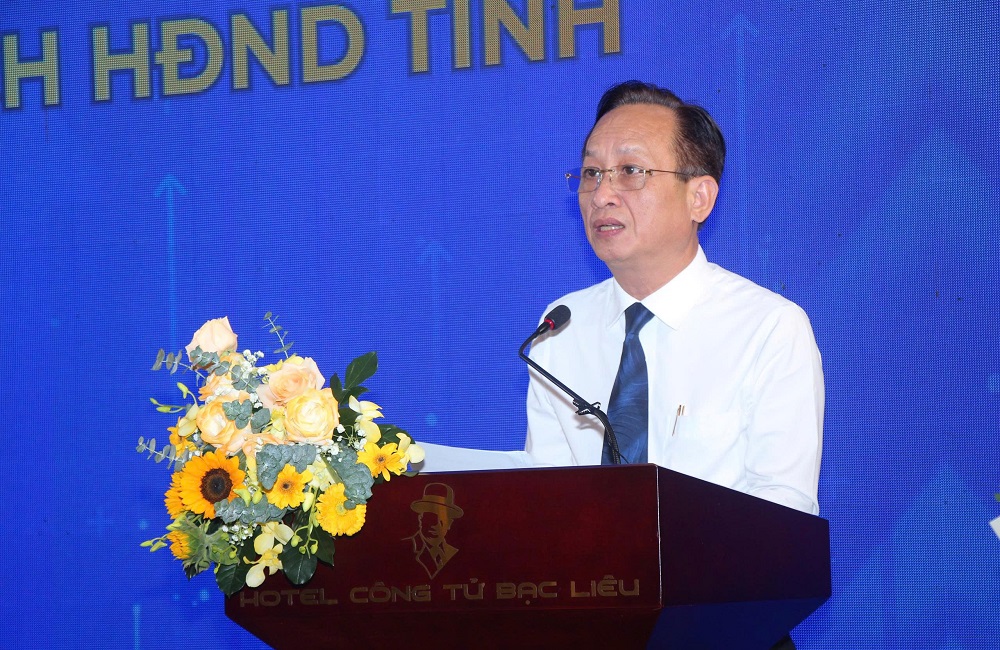 Phó bí thư Tỉnh ủy - Chủ tịch HĐND tỉnh Phạm Văn Thiều phát biểu tại diễn đàn