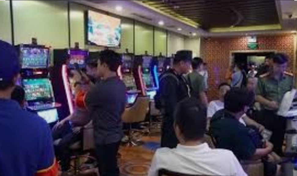 Bên trong xới bạc tại Khách sạn Pullman - Ảnh TH