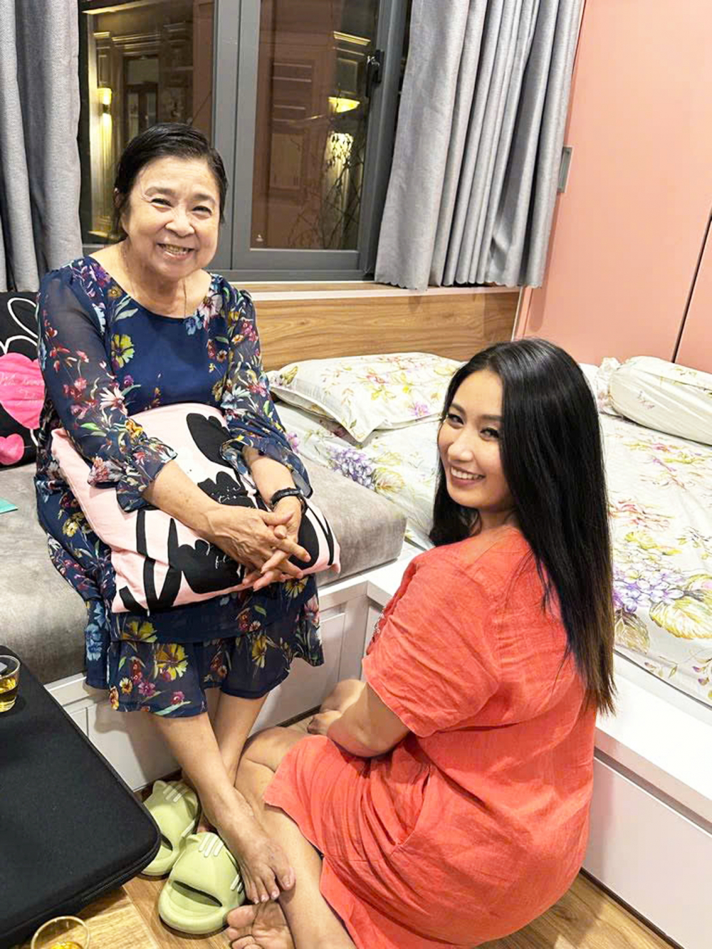 Tuy sống riêng, ngôi nhà của bà Võ Thị Ngọc - mẹ chị Nguyễn Thị Hồng Hạnh - vẫn luôn ấm áp khi con cháu đến chơi thường xuyên - Ảnh do nhân vật cung cấp