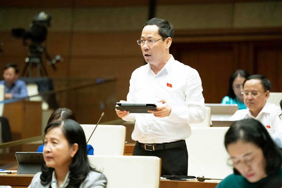 Phân loại rác ì ạch do chính sách thiếu đồng bộ Đại biểu Trần Nhật Minh (tỉnh Nghệ An)