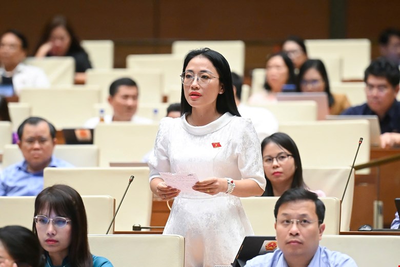 Đại biểu Trần Khánh Thu - ảnh: QH