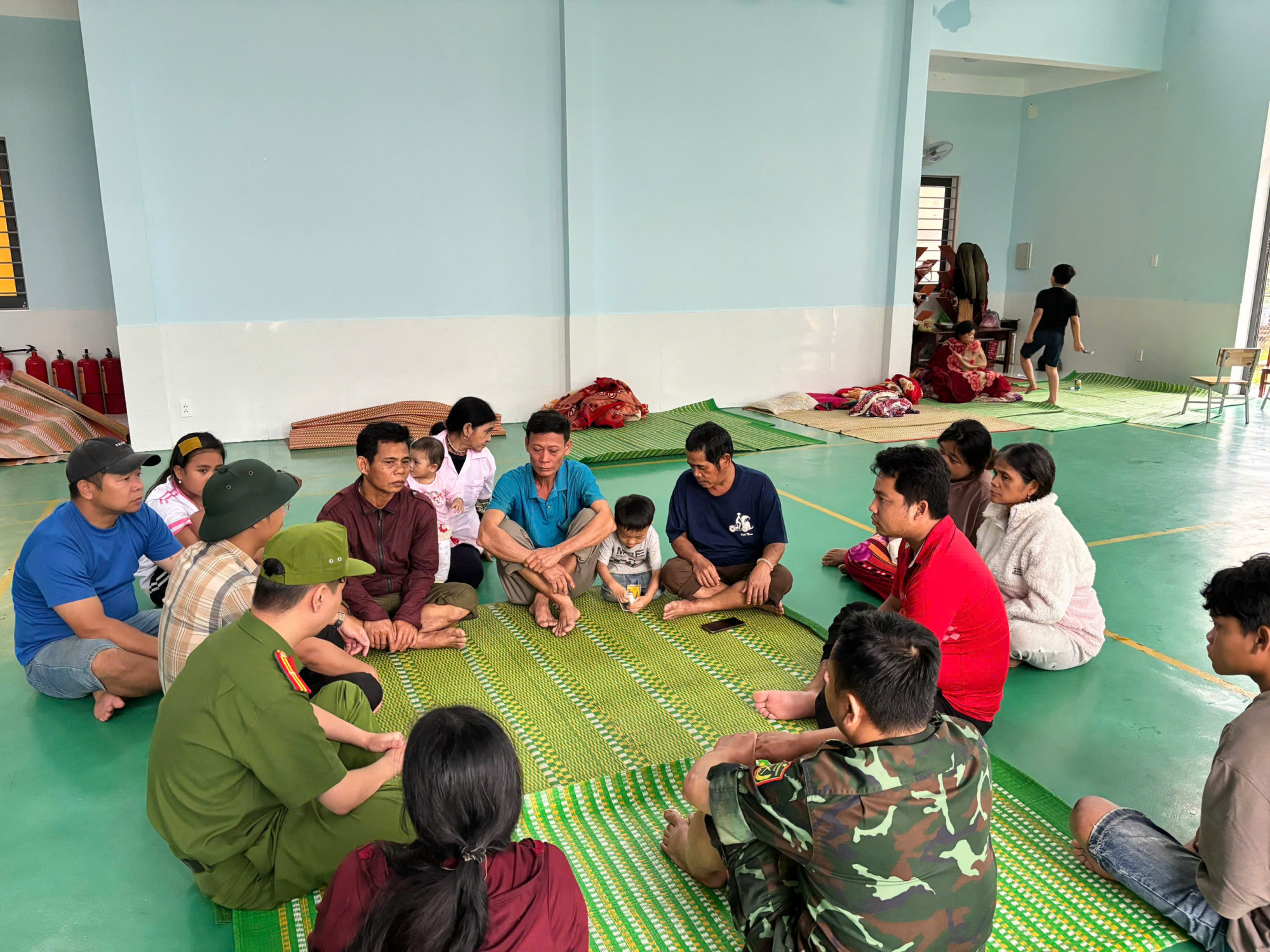 Xã A Vương di dời 19 hộ dân tránh sạt lở