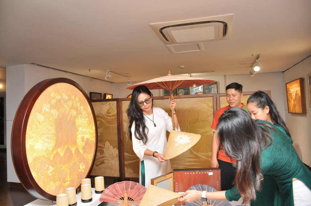 Triển lãm nghệ thuật Trúc chỉ - một trong những hoạt động kết nối sáng tạo  mỹ thuật ứng dụng với công chúng - Nguồn ảnh: Bộ Văn hóa, Thể thao và Du lịch