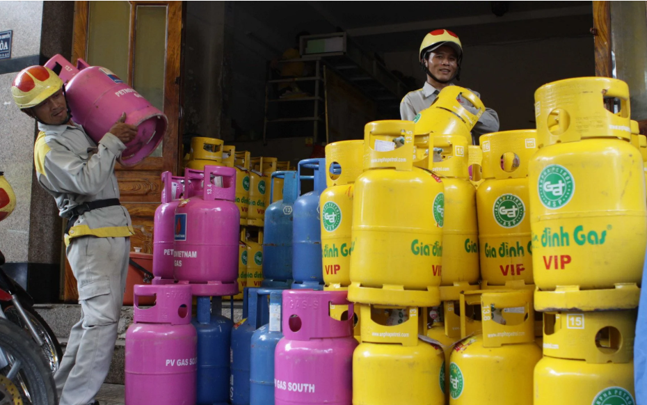 Từ đầu năm đến nay, giá gas đã giảm 51.500 đồng/bình 12kg (Ảnh minh họa)