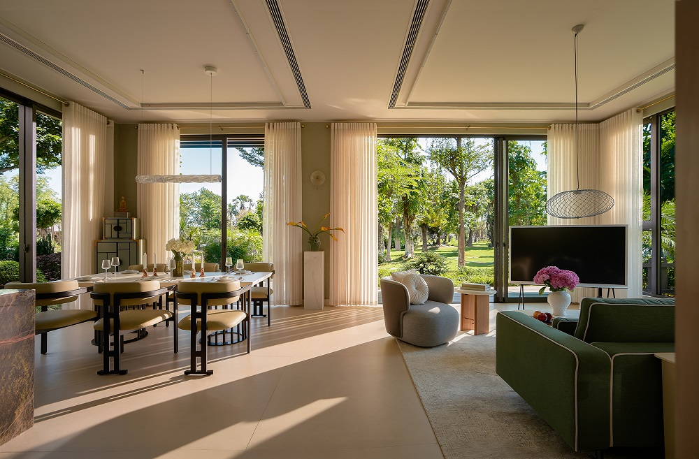 Ảnh thực tế nhà mẫu Retreat Forest - nhà dưới tán rừng- dòng sản phẩm lần đầu tiên được Ecopark ra mắt thị trường