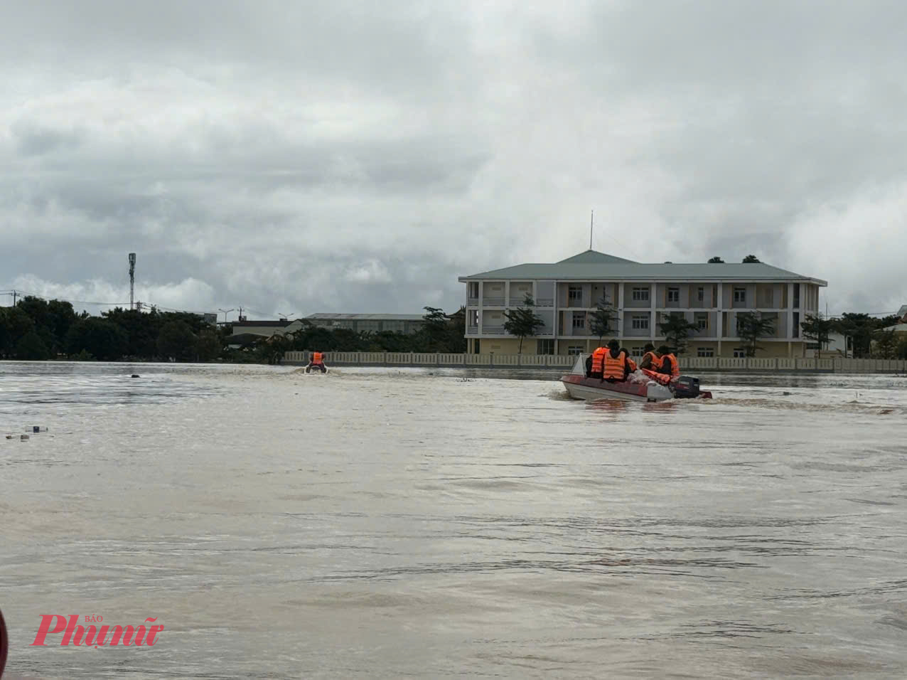 Mưa lũ lịch sử những ngày cuối tháng 10/2025 gây thiệt hại nặng nề cho TP Đà Nẵng, nhất là vùng Quảng Nam cũ.