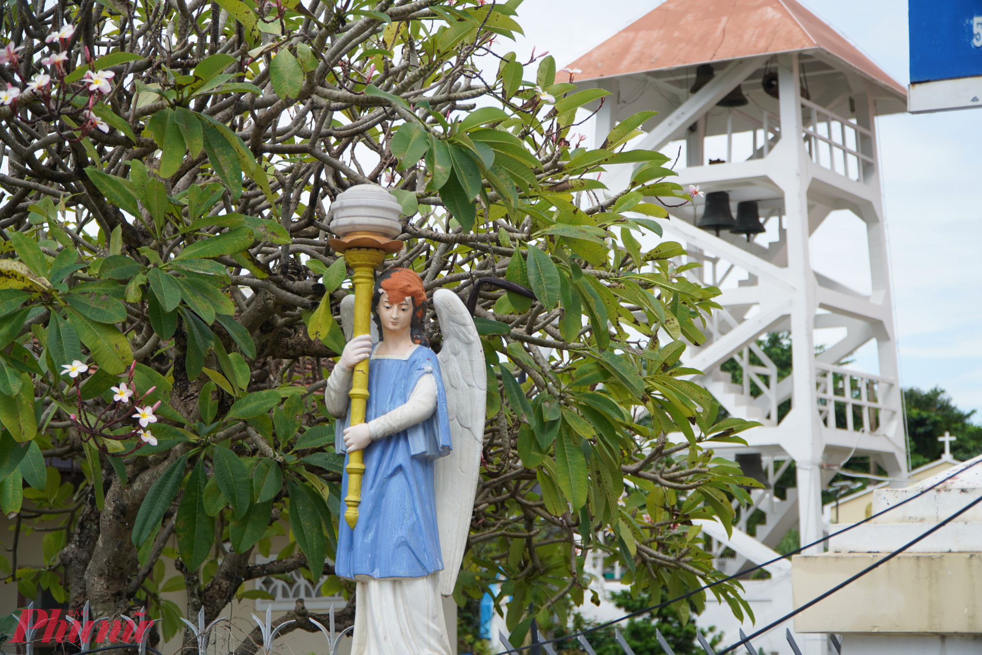 Phường An Khánh - TPHCM: 'Phép cộng' giữa di sản và nhịp sống hiện đại Tháp chuông cổ Giáo xứ Thủ Thiêm – chứng nhân của thời gian