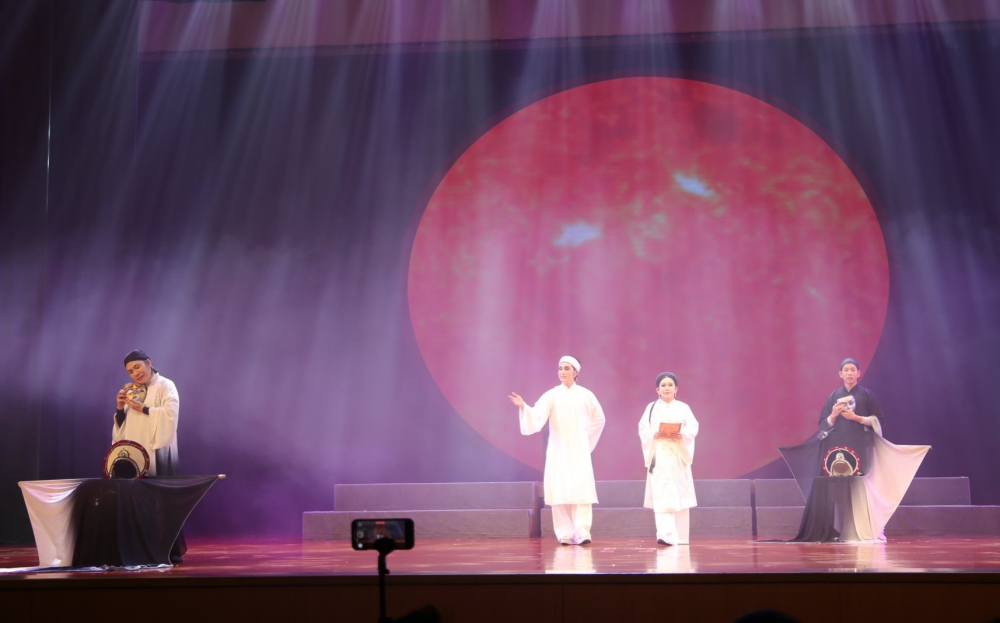 Phiên bản Nhật thực được giới thiệu ở 