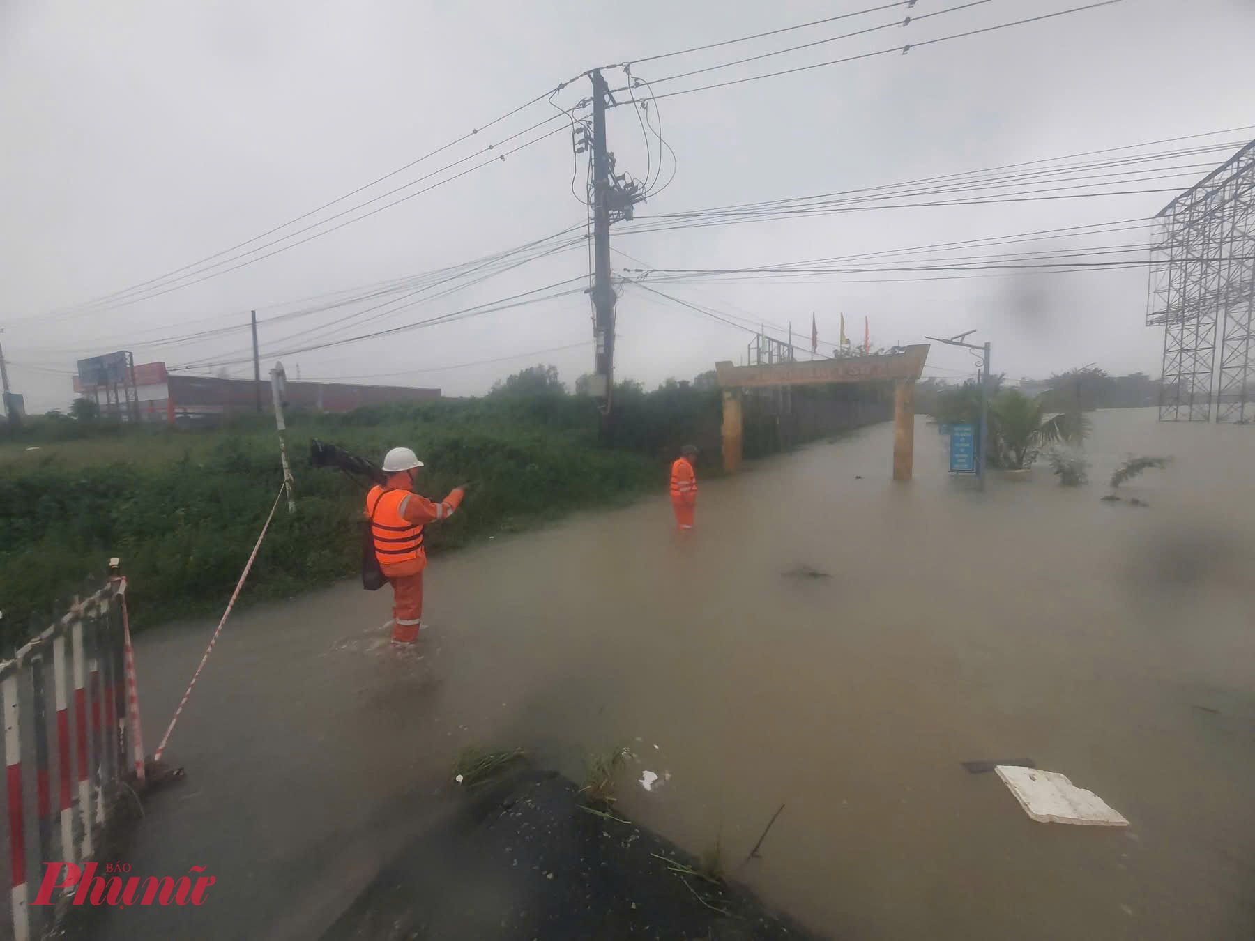 Điện lực Đà Nẵng đang nỗ lực khắc phục điện lưới