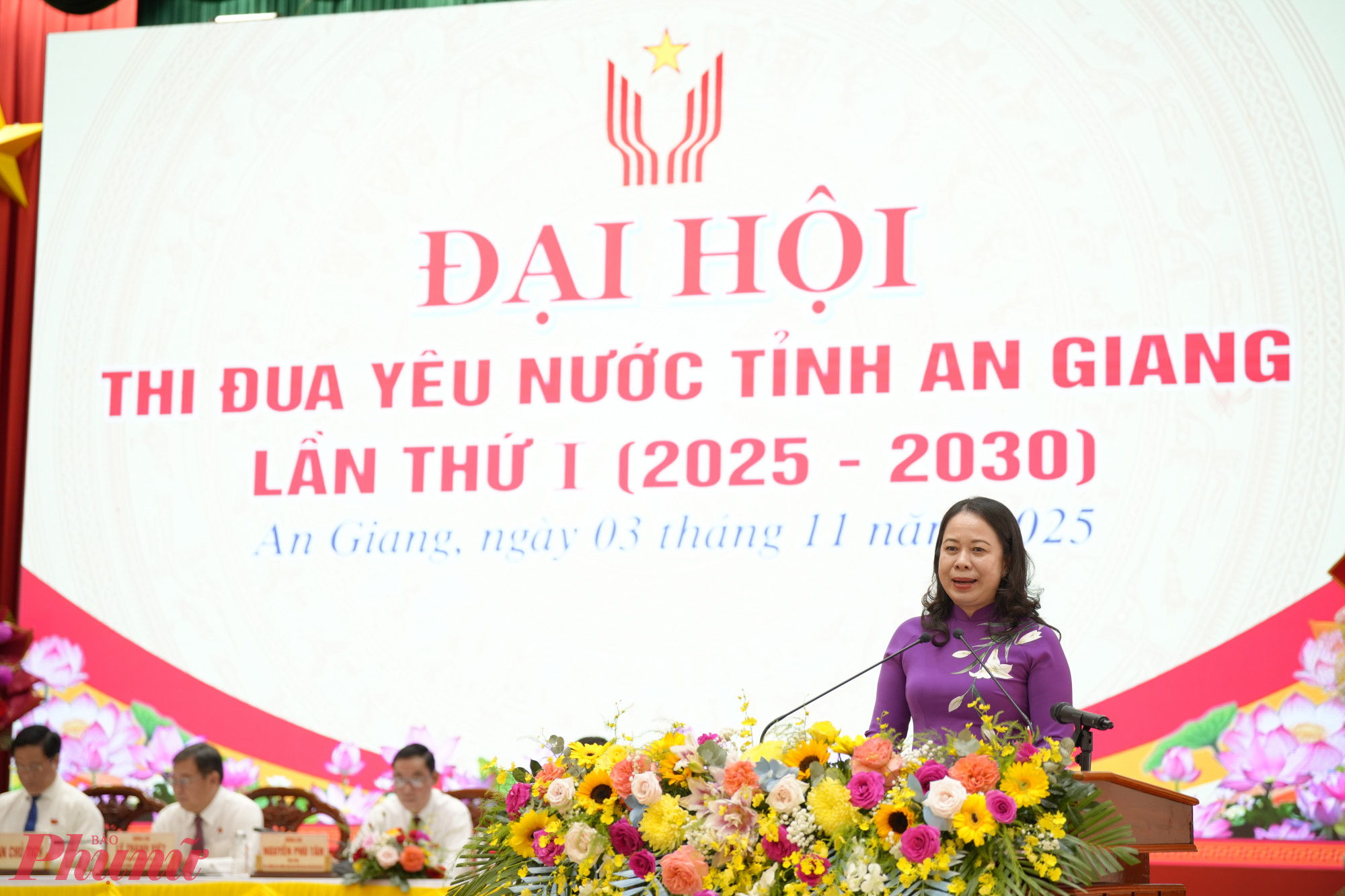 Phó Chủ tịch Võ Thị Ánh Xuân phát biểu chỉ đạo tại đại hội thi đua yêu nước tỉnh An Giang - Ảnh Phú Hữu